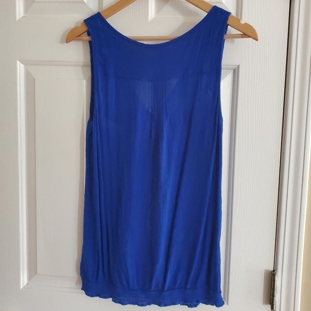 Anthropologie Lilka embroidered sleeveless blouse size Small - Picture 3 of 7